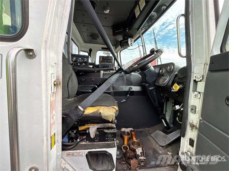 Autocar ACX CNG 6x4 Side Loader Waste Collection Truck (In Komunalni tovornjaki