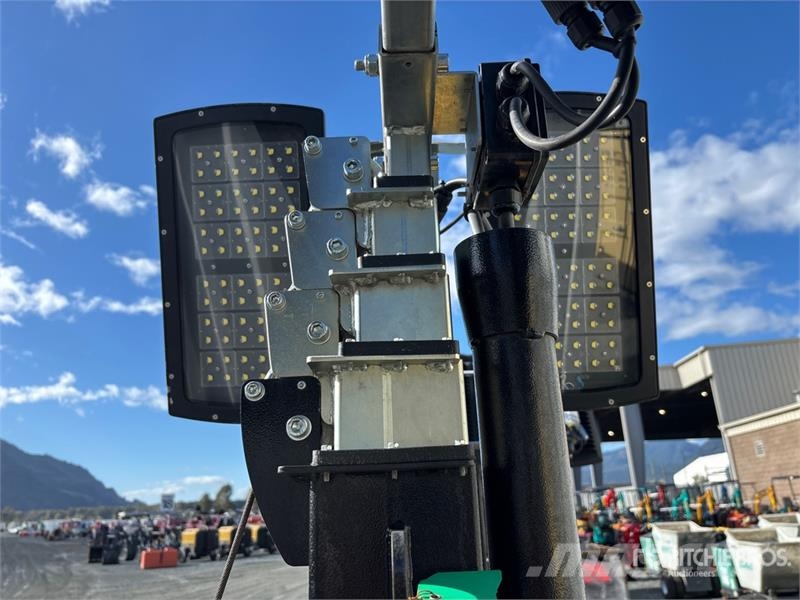 Axiom ELT4320 Light Tower (Unused) 拖车式灯塔