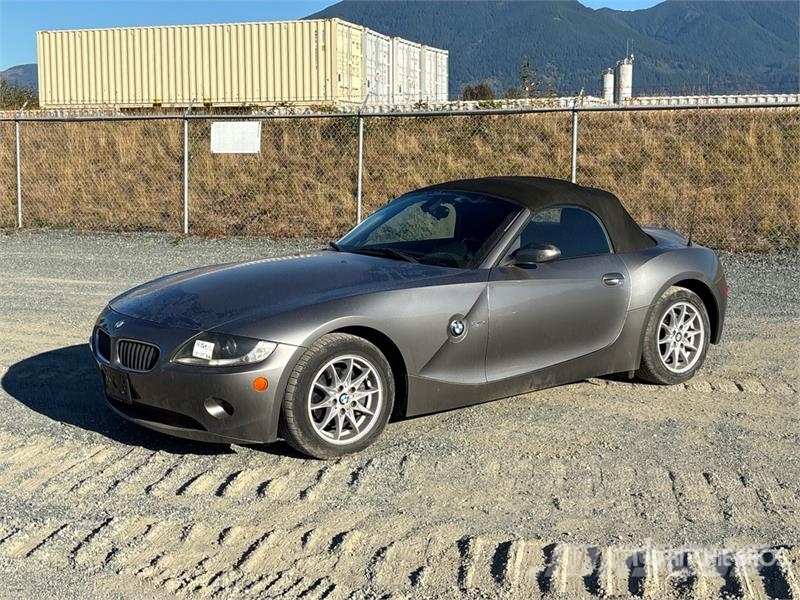 BMW Z4 Automobile Automobili