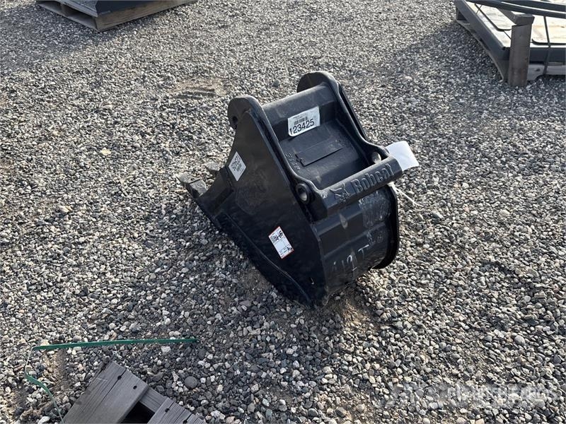 Bobcat 12 in Digging Excavator Bucket (Unused) Buckets