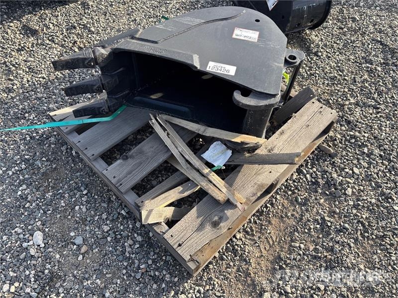 Bobcat 12 in Digging Excavator Bucket (Unused) Buckets