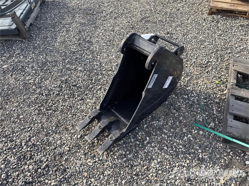 Bobcat 12 in Digging Excavator Bucket (Unused) Buckets
