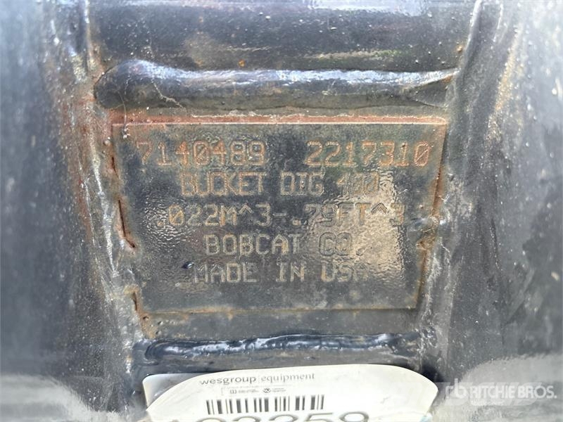 Bobcat 16 in Digging Excavator Bucket (Unused) Buckets