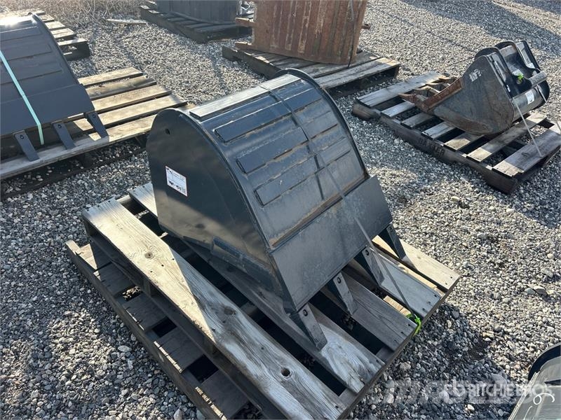 Bobcat 24 in Digging Excavator Bucket (Unused) Kašike / Korpe