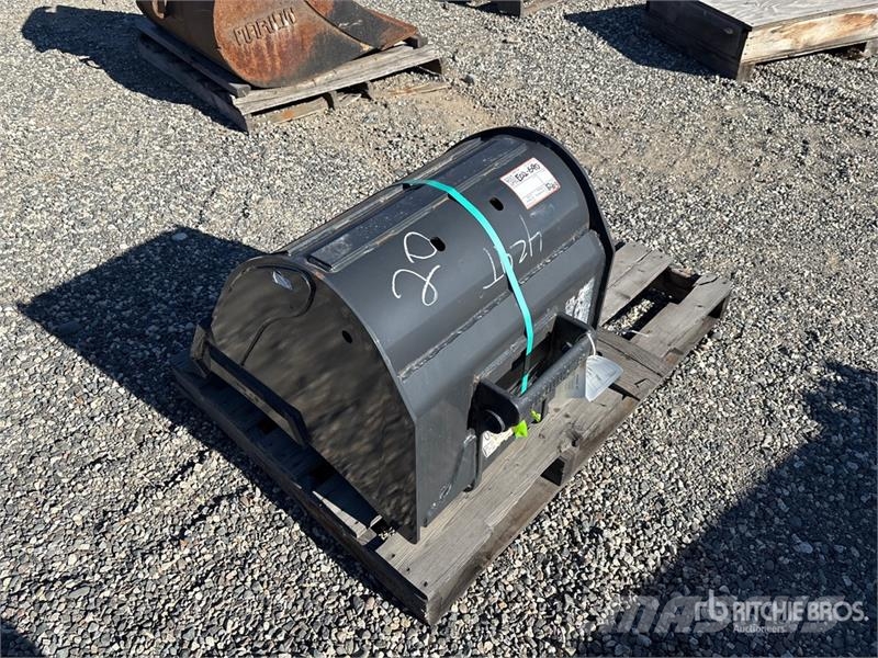 Bobcat 24 in Digging Excavator Bucket (Unused) Buckets