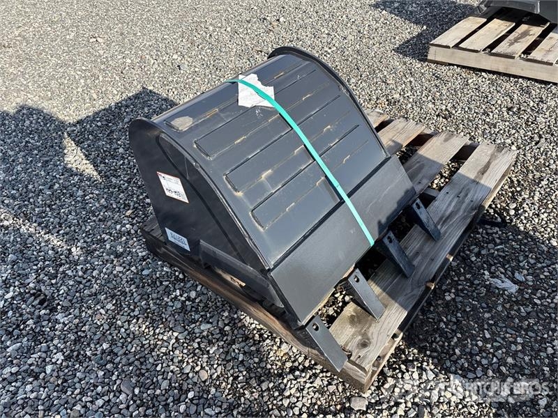 Bobcat 24 in Digging Excavator Bucket (Unused) دلاء