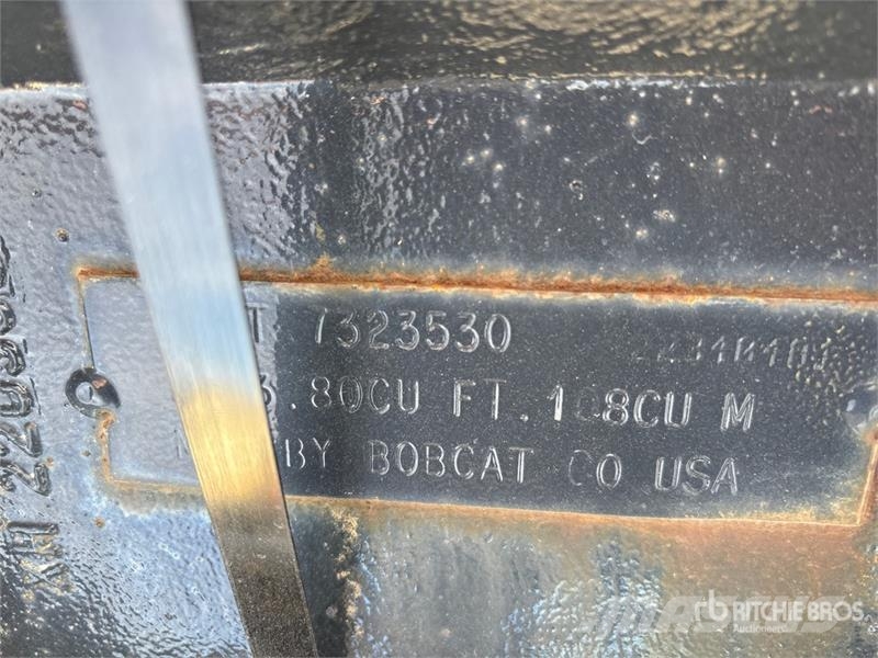 Bobcat 24 in Digging Excavator Bucket (Unused) Kanalak