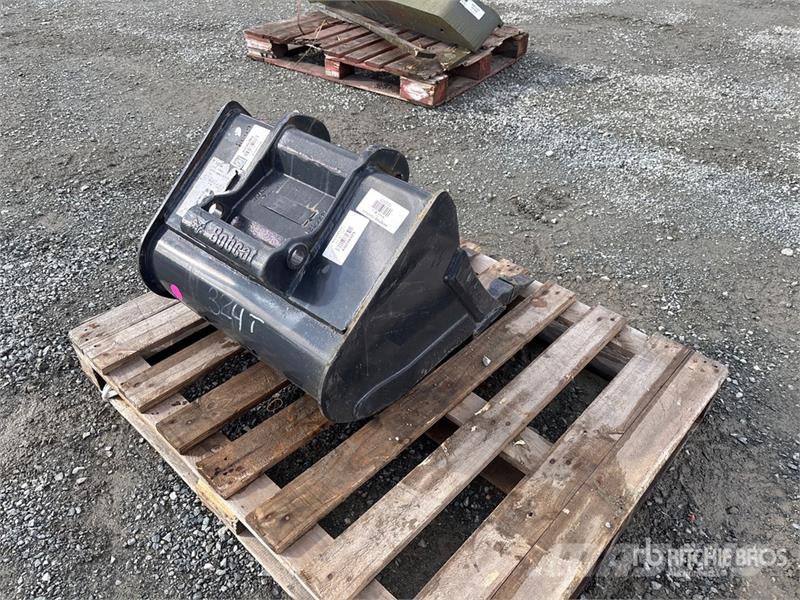 Bobcat 24 in Excavator Bucket (Unused) Godet