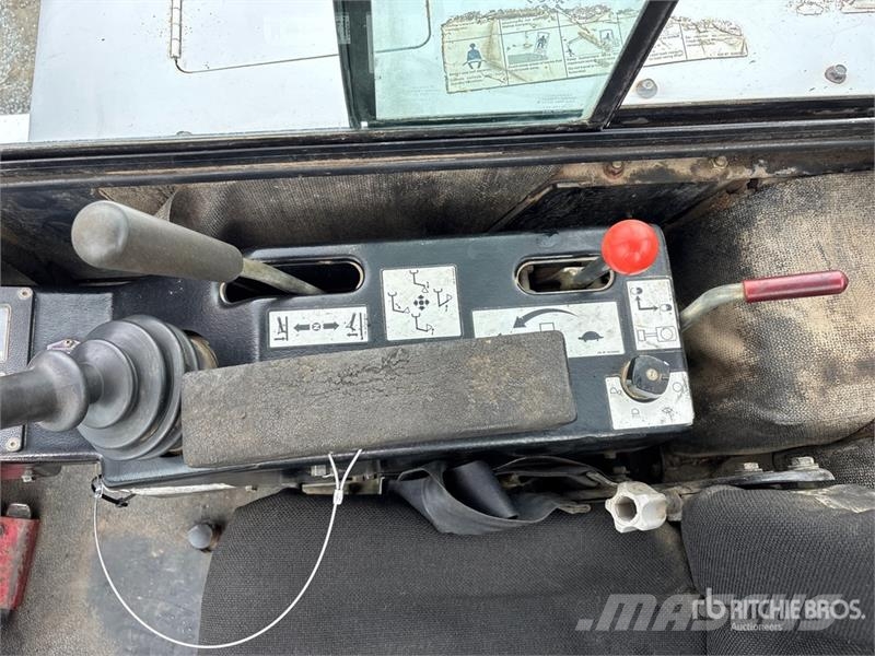 Bobcat 331 Mini rýpadla < 7t