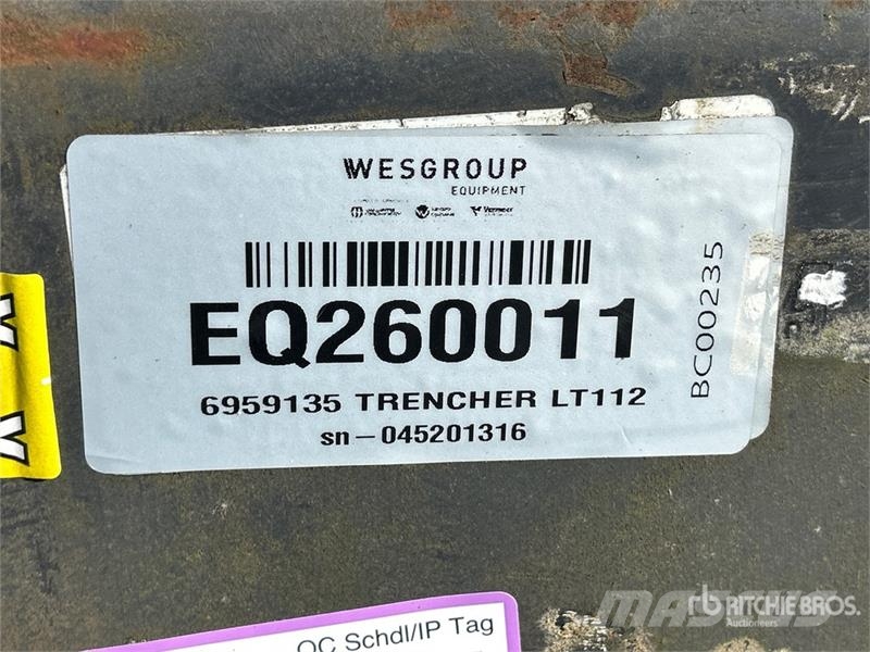 Bobcat 38 in Skid Steer Trencher Trancheuse