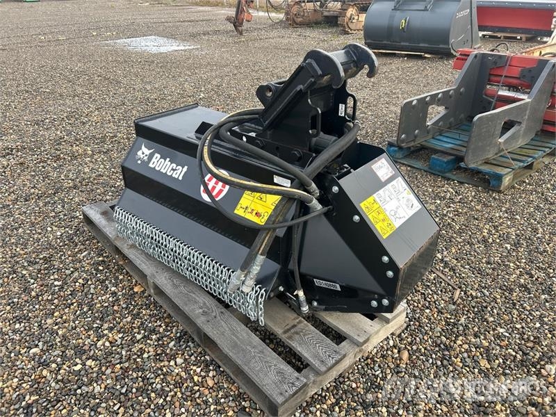 Bobcat 40FM 40 in Flail Mower - Fits Bobcat E50 (Unused) Alte componente