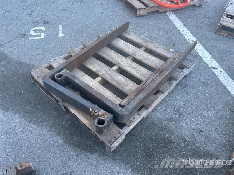 Bobcat 48 in Fork Tines Drugi deli