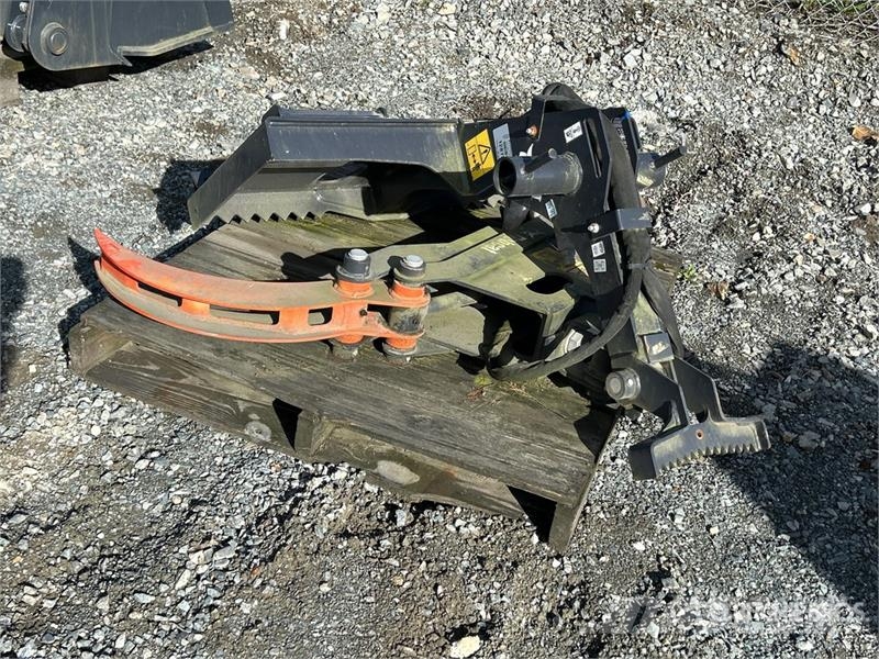 Bobcat 56 in Log Skid Steer Grapple (Unused) Grappin
