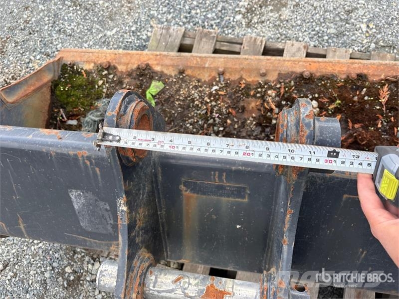 Bobcat 60 in 439 m3 Cleanup Excavator Bucket Bakken