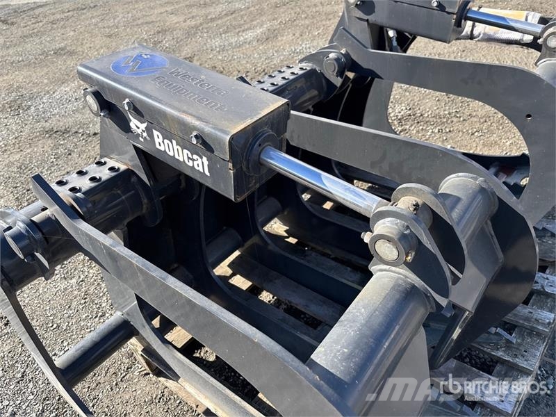 Bobcat 66 in Root Skid Steer Grapple Polipler