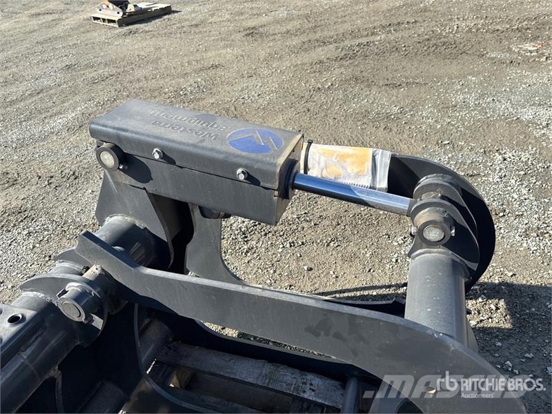 Bobcat 66 in Root Skid Steer Grapple Polipler