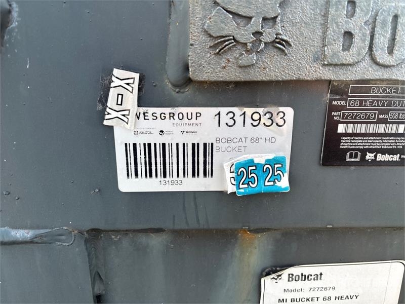 Bobcat 68 in Skid Steer Bucket (Unused) Kanalak