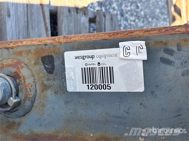 Bobcat 6812980 Attachment Mounting Plate Építőipar - Egyebek
