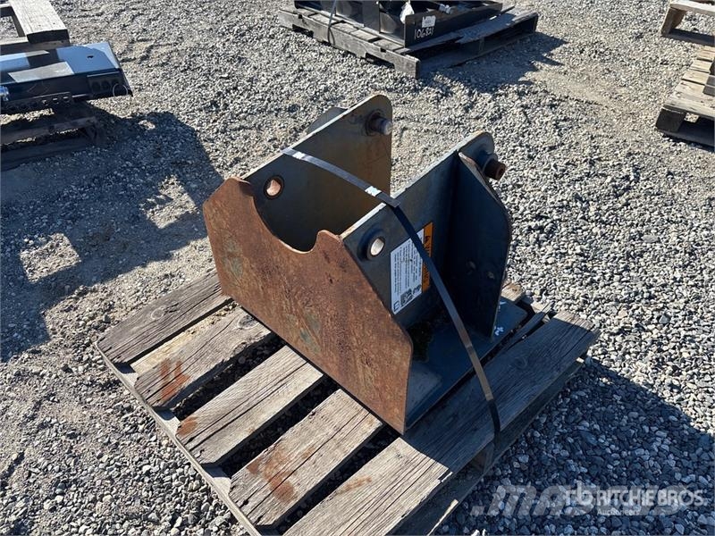 Bobcat 6812980 Attachment Mounting Plate Építőipar - Egyebek