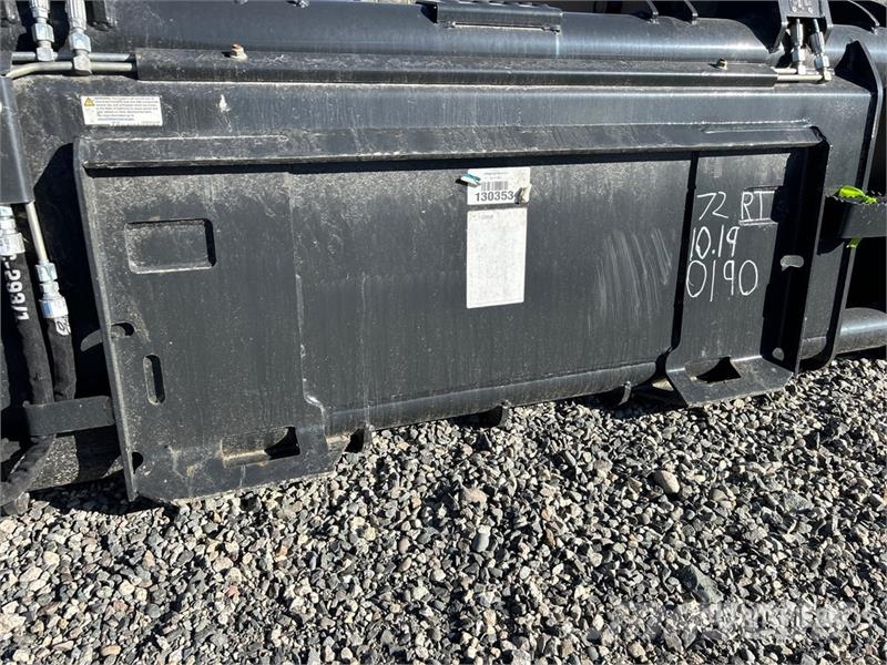 Bobcat 72 in Skid Steer Grapple (Unused) خطاطيف