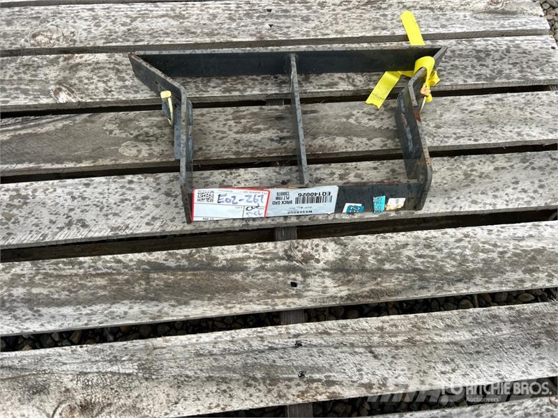 Bobcat 7306978-PLT Brick Guard Інше обладнання