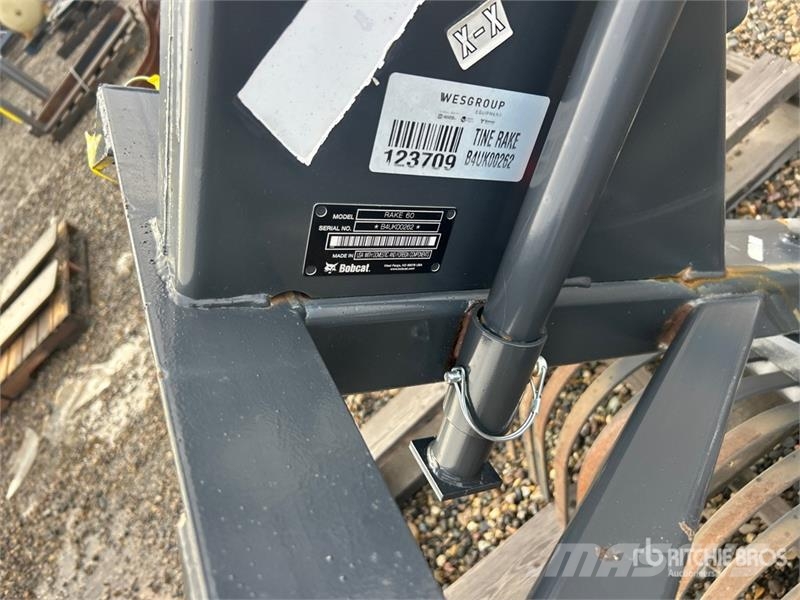 Bobcat 7365535 60 in 3-Point Hay Rake Kreiselheuer/-wender