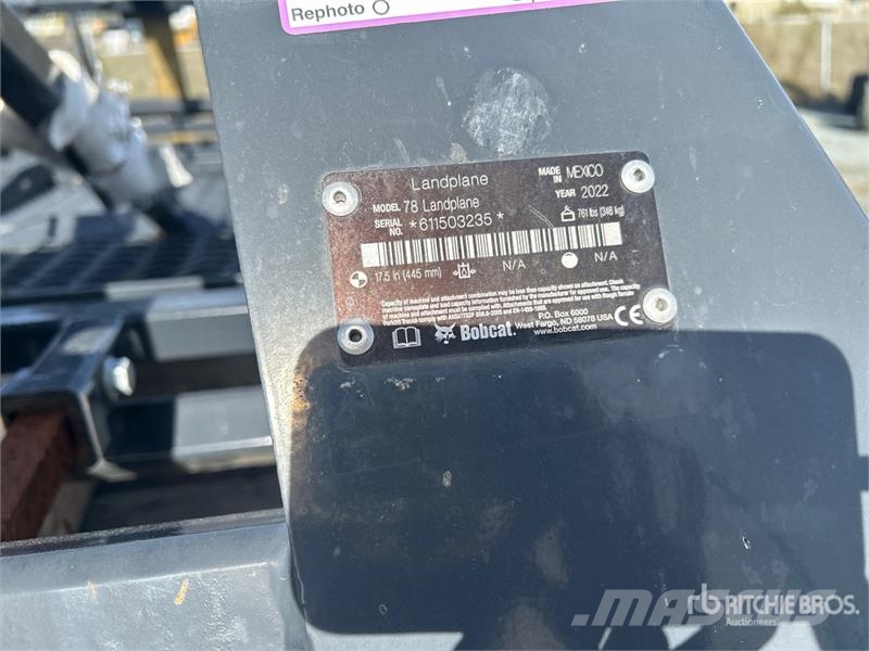 Bobcat 78 in Skid Steer Landplane (Unused) Smyky