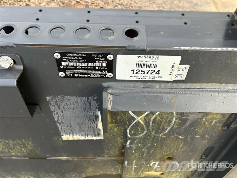 Bobcat 80 in Multi-Purpose Skid Steer Bucket Schaufeln