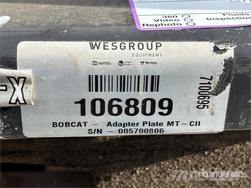 Bobcat Adapter Kiti naudoti statybos komponentai