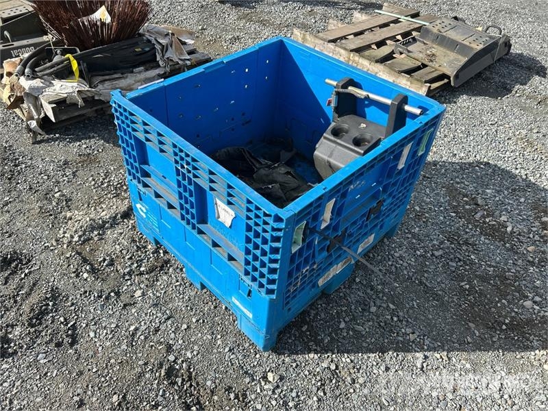 Bobcat Attachment (assorted hoses and small Ammann water  Overige componenten