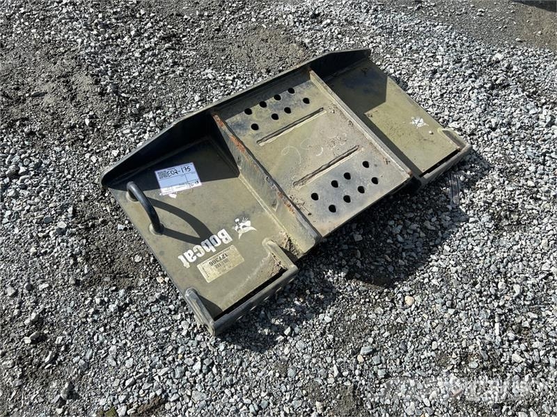 Bobcat Attachment Mounting Plate (Unused) Construcción - Otros