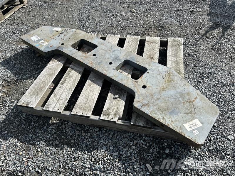 Bobcat Counterweight Передние весы
