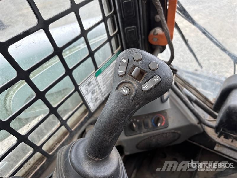 Bobcat S550 Мини-погрузчики