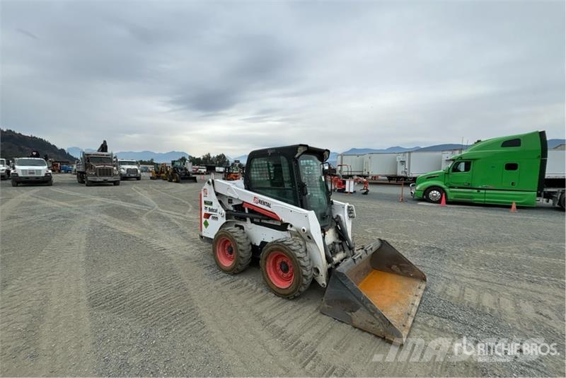 Bobcat S550 Мини-погрузчики