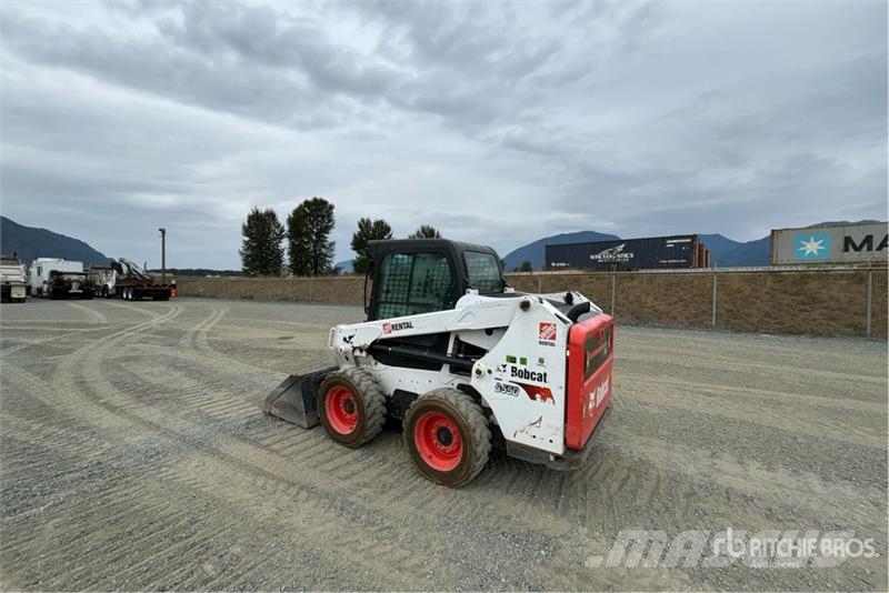 Bobcat S550 Мини-погрузчики