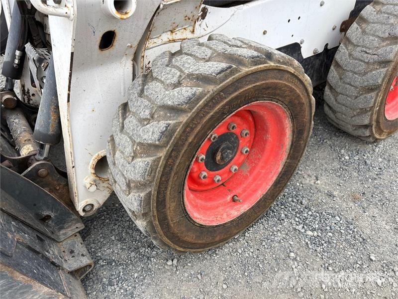Bobcat S550 Мини-погрузчики