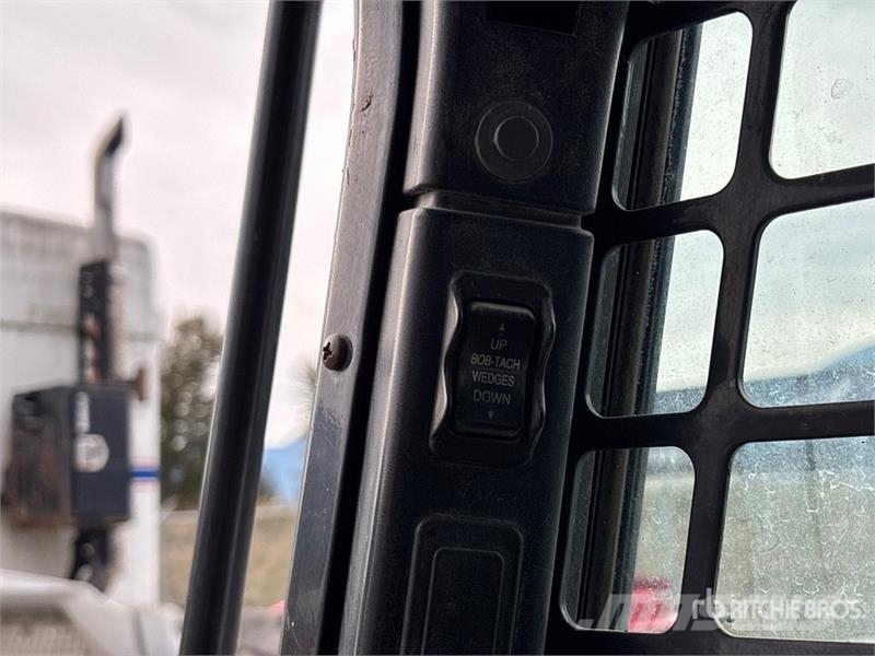 Bobcat T590 Kompaktrakodók
