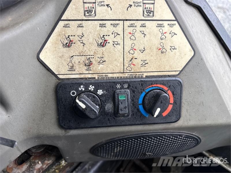 Bobcat T595 Skid steer loaders