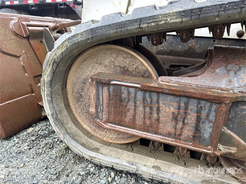 Bobcat T595 Skid steer loaders