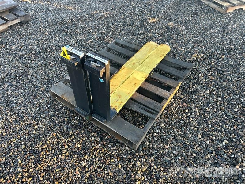 Bolzoni 51 in Lift Truck Forks Вила