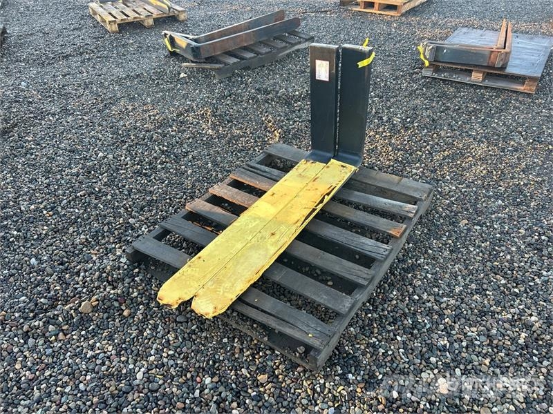 Bolzoni 51 in Lift Truck Forks Вила