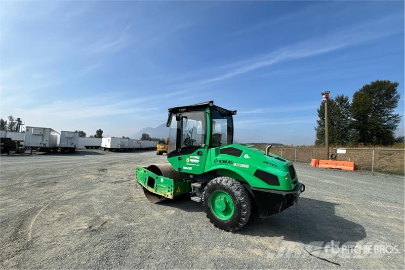 Bomag BW145D-5 Smooth Drum Compactor Single drum rollers