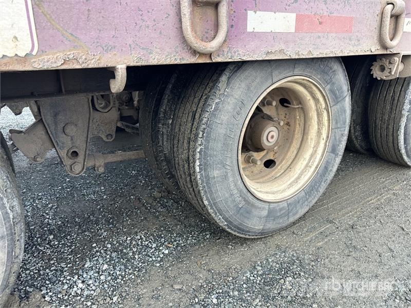 BWS 25 ft Tri/A Equipment Trailer Biltransporter henger