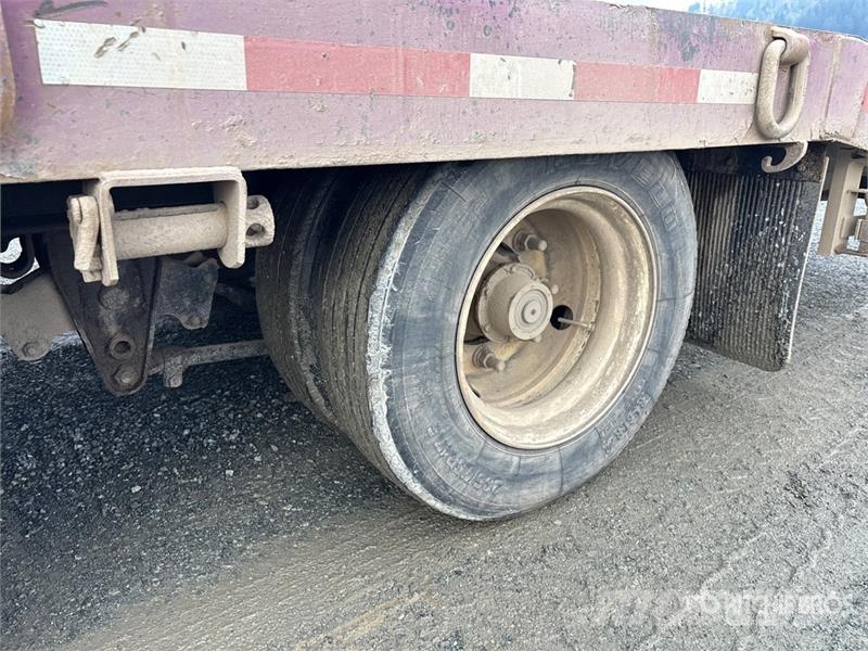 BWS 25 ft Tri/A Equipment Trailer Biltransporter henger
