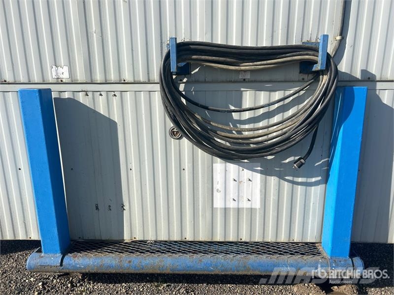 C&V 60 ft x 12 ft Skid-Mounted Wellsite Sonstige Baumaschinen