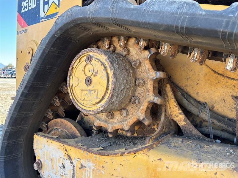 CAT 259D Two-Speed High Flow Compact Track Loader Lietoti riteņu kompaktiekrāvēji