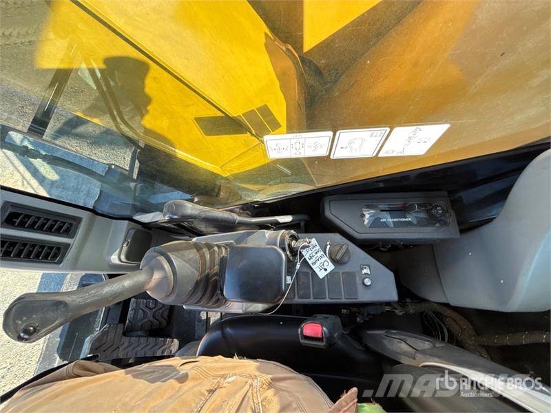 CAT 308E2 CR Bageri gusjeničari