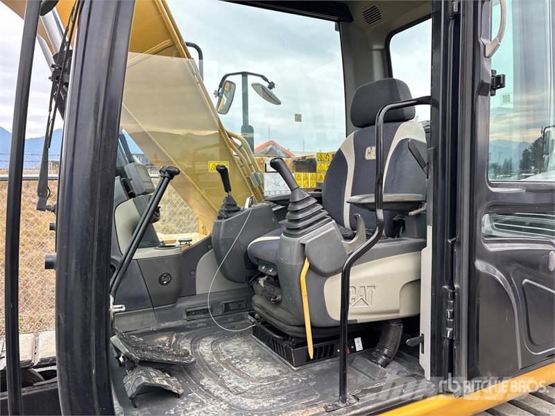 CAT 312F GC Tracked Excavator حفارات زحافة