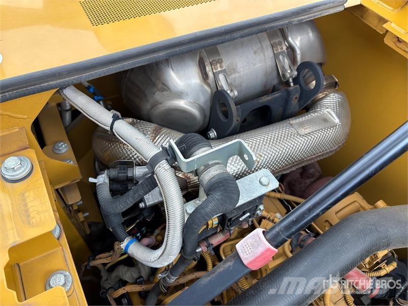 CAT 313 Tracked Excavator Crawler excavators