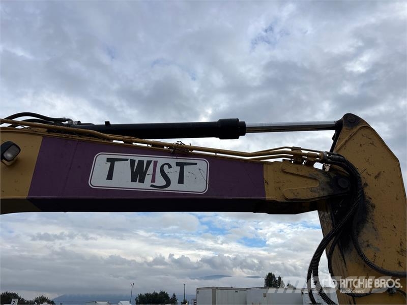 CAT 318 Tracked Excavator Crawler excavators